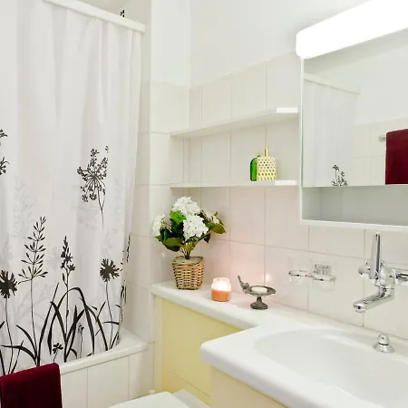 Appartement Double Room-4 By Interhome